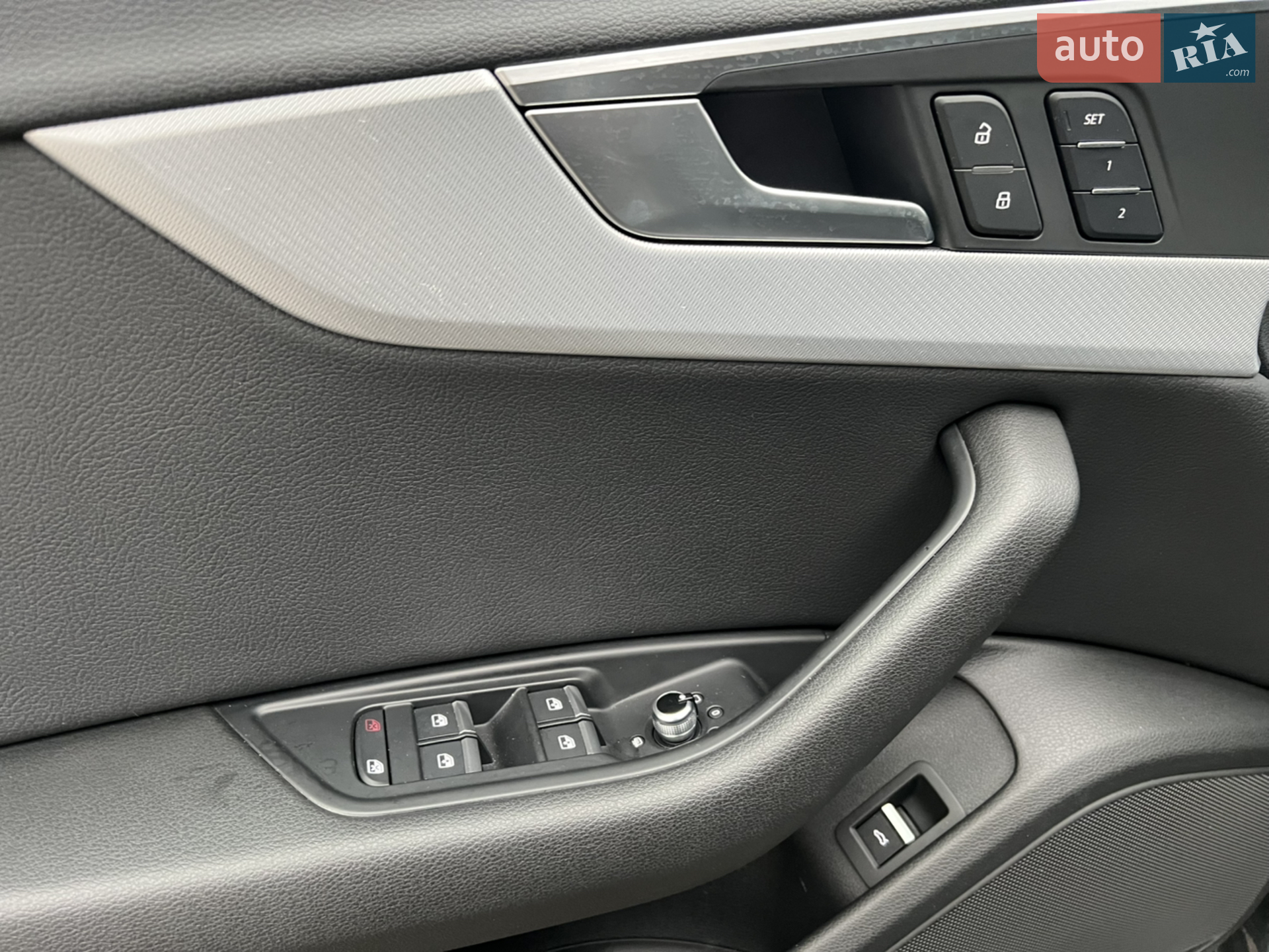 2016 Audi A4 - мініатюра 12