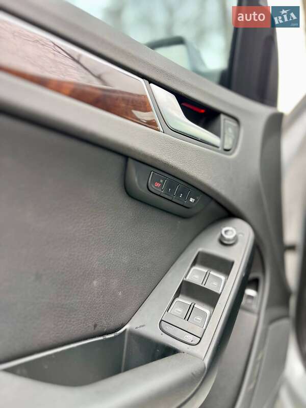 Седан Audi A4 2012 в Чернівцях фото 29 Седан Audi A4 2012 в Чернівцях