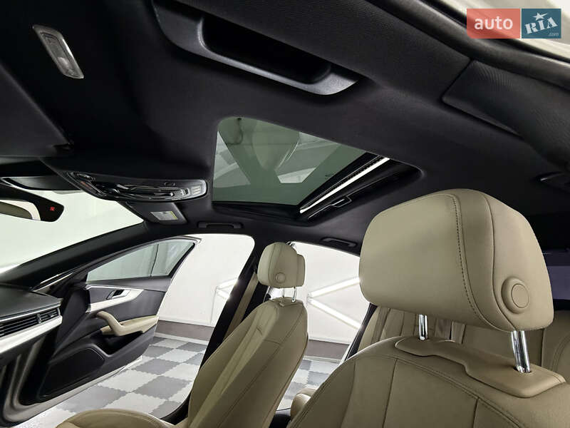 Седан Audi A4 2017 в Трускавці