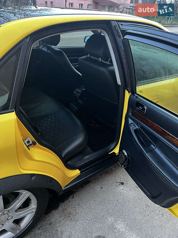 Седан Audi A4 1997 в Виннице