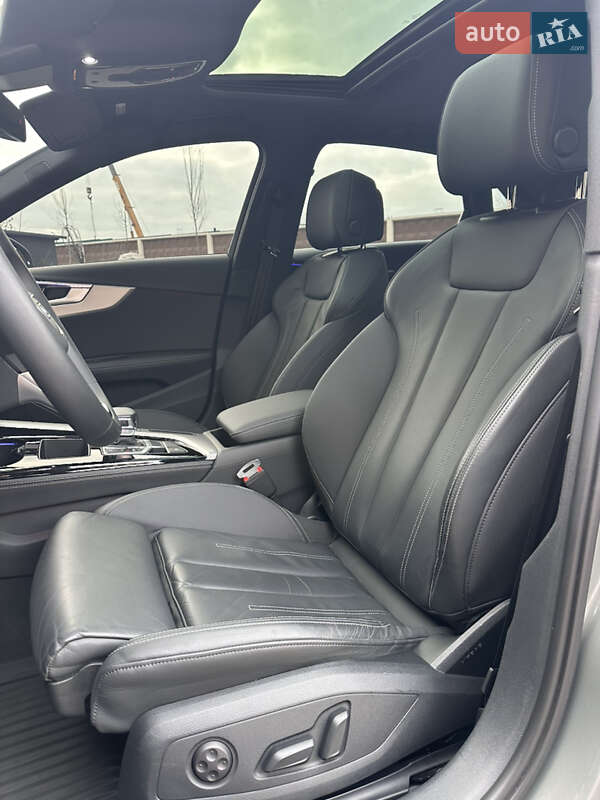 Седан Audi A4 2023 в Киеве