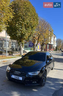 Седан Audi A4 2013 в Романковцах