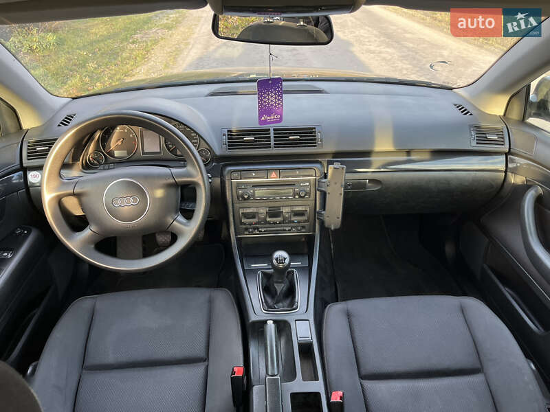Седан Audi A4 2003 в Калинівці