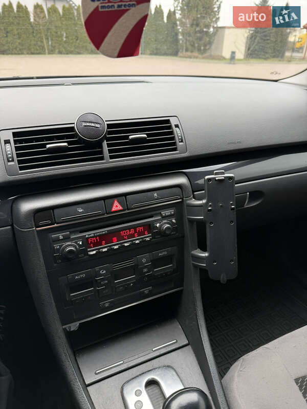 Седан Audi A4 2002 в Ивано-Франковске