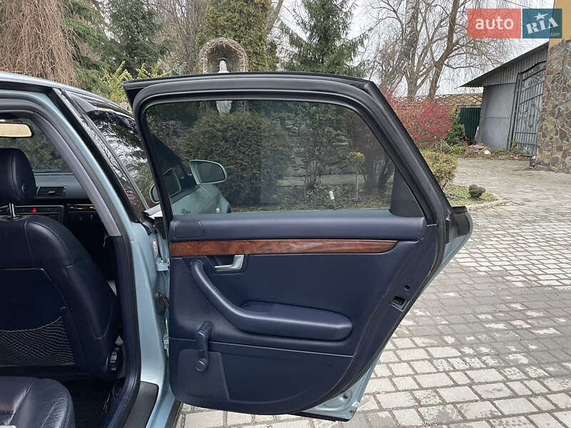 Седан Audi A4 2002 в Львові