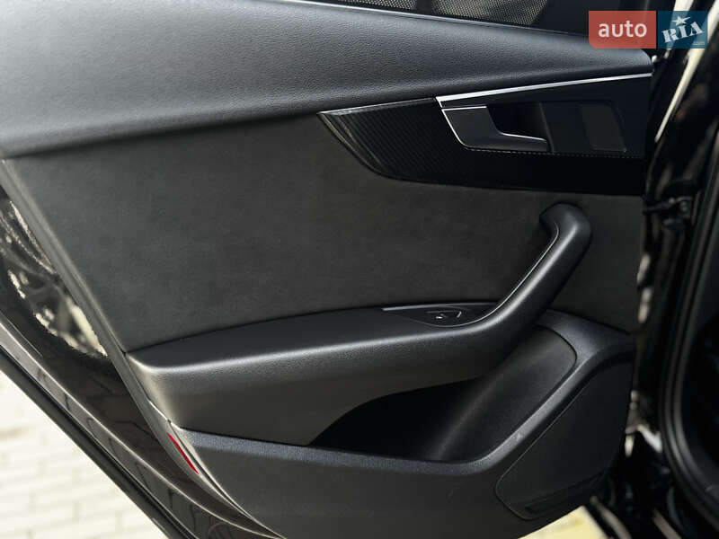 Універсал Audi A4 2021 в Трускавці
