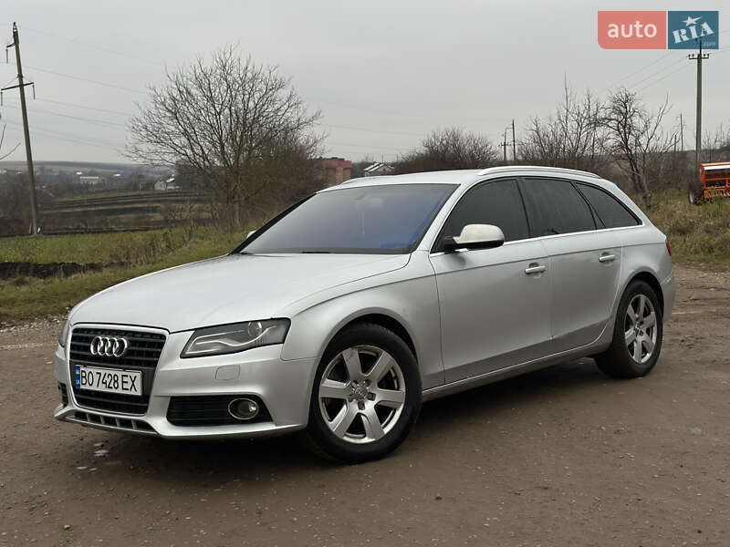 Универсал Audi A4 2011 в Зборове