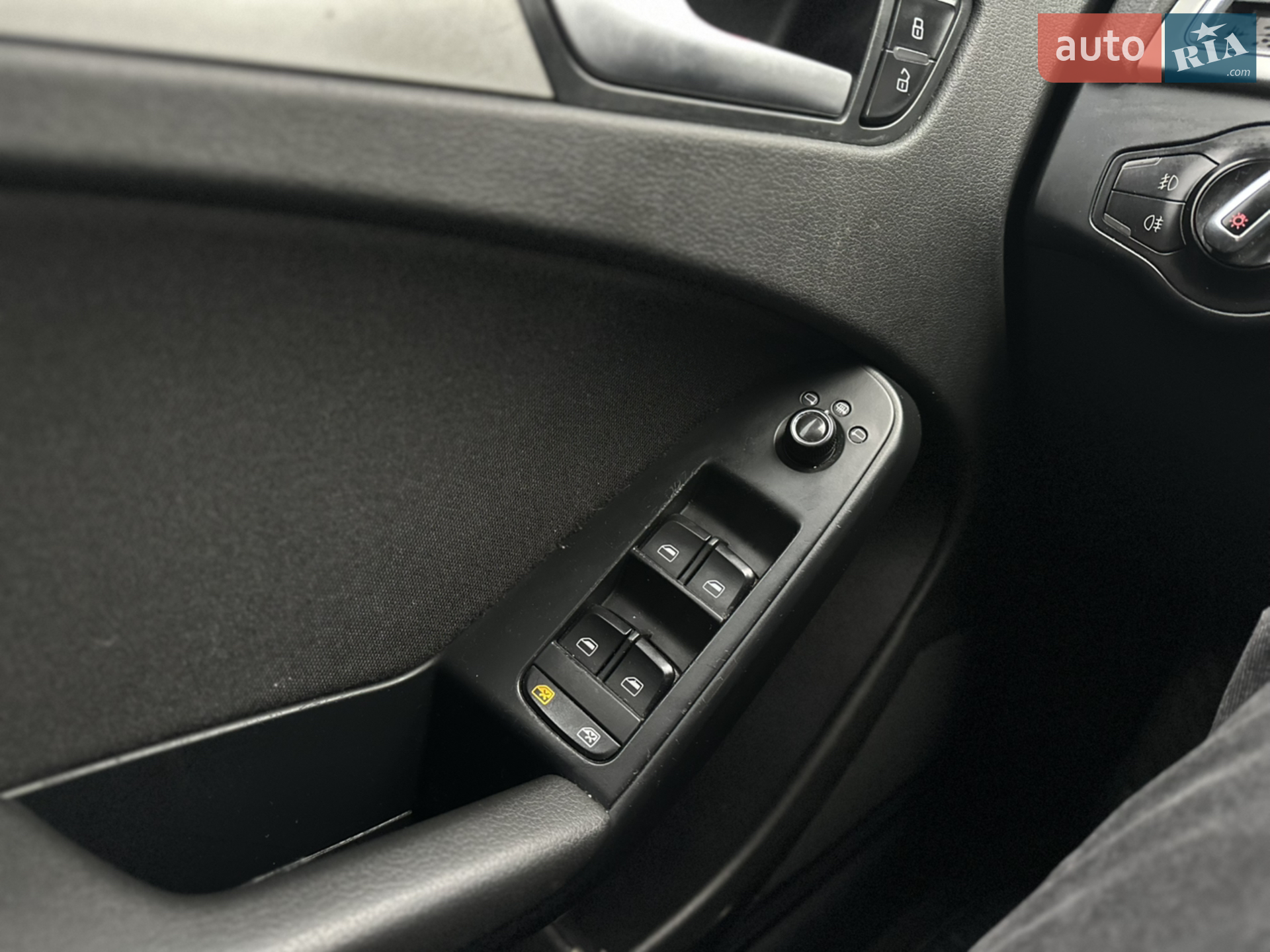 2011 Audi A4 - мініатюра 12