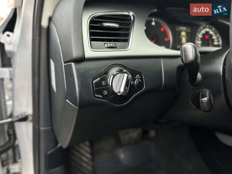 Универсал Audi A4 2011 в Зборове