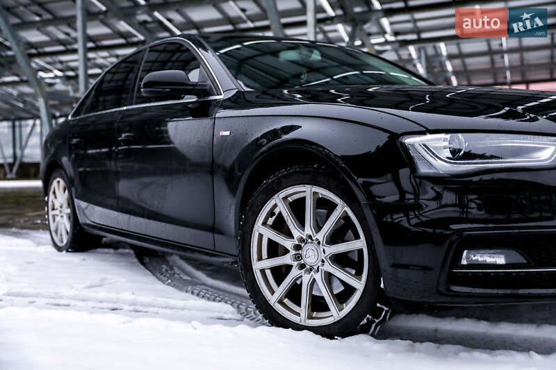Универсал Audi A4 2014 в Львове