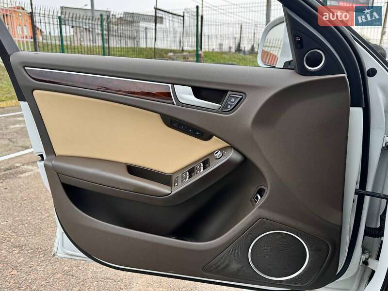 Седан Audi A4 2015 в Києві фото 40 Седан Audi A4 2015 в Києві