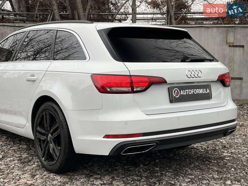 Универсал Audi A4 2018 в Киеве