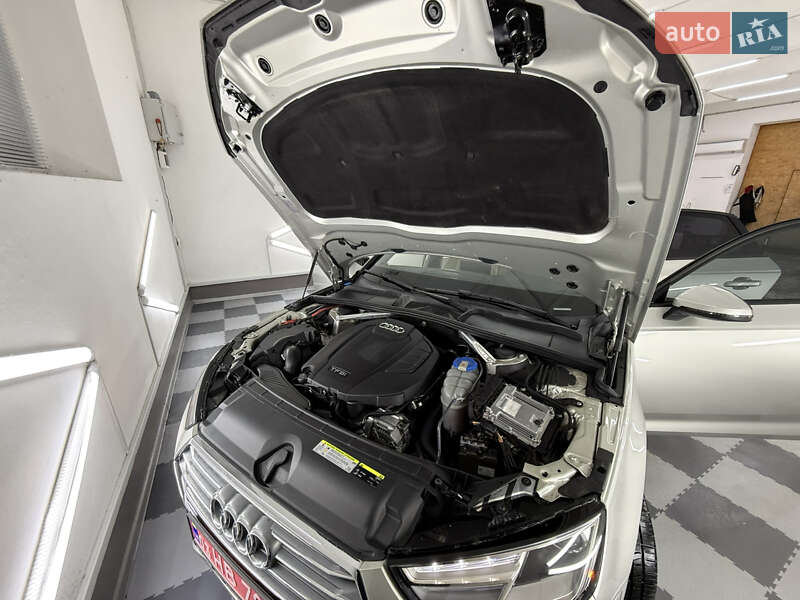 Седан Audi A4 2017 в Трускавце