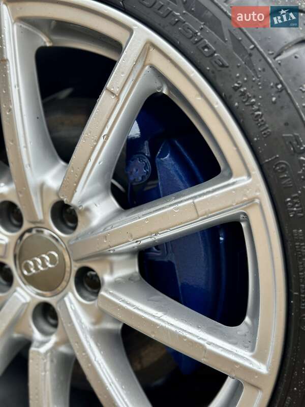 Седан Audi A4 2015 в Вінниці