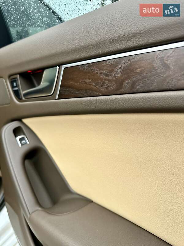 Седан Audi A4 2015 в Вінниці