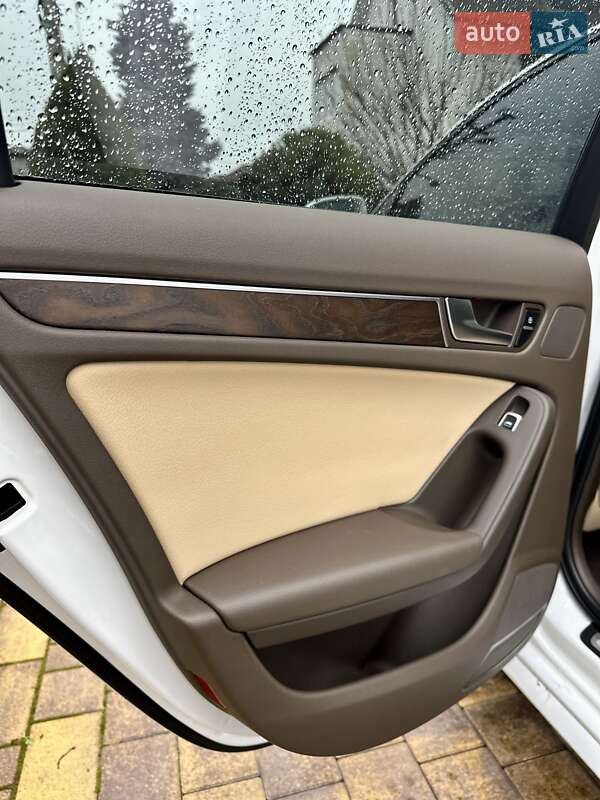 Седан Audi A4 2015 в Вінниці