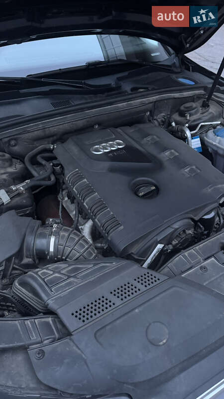 Седан Audi A4 2012 в Києві