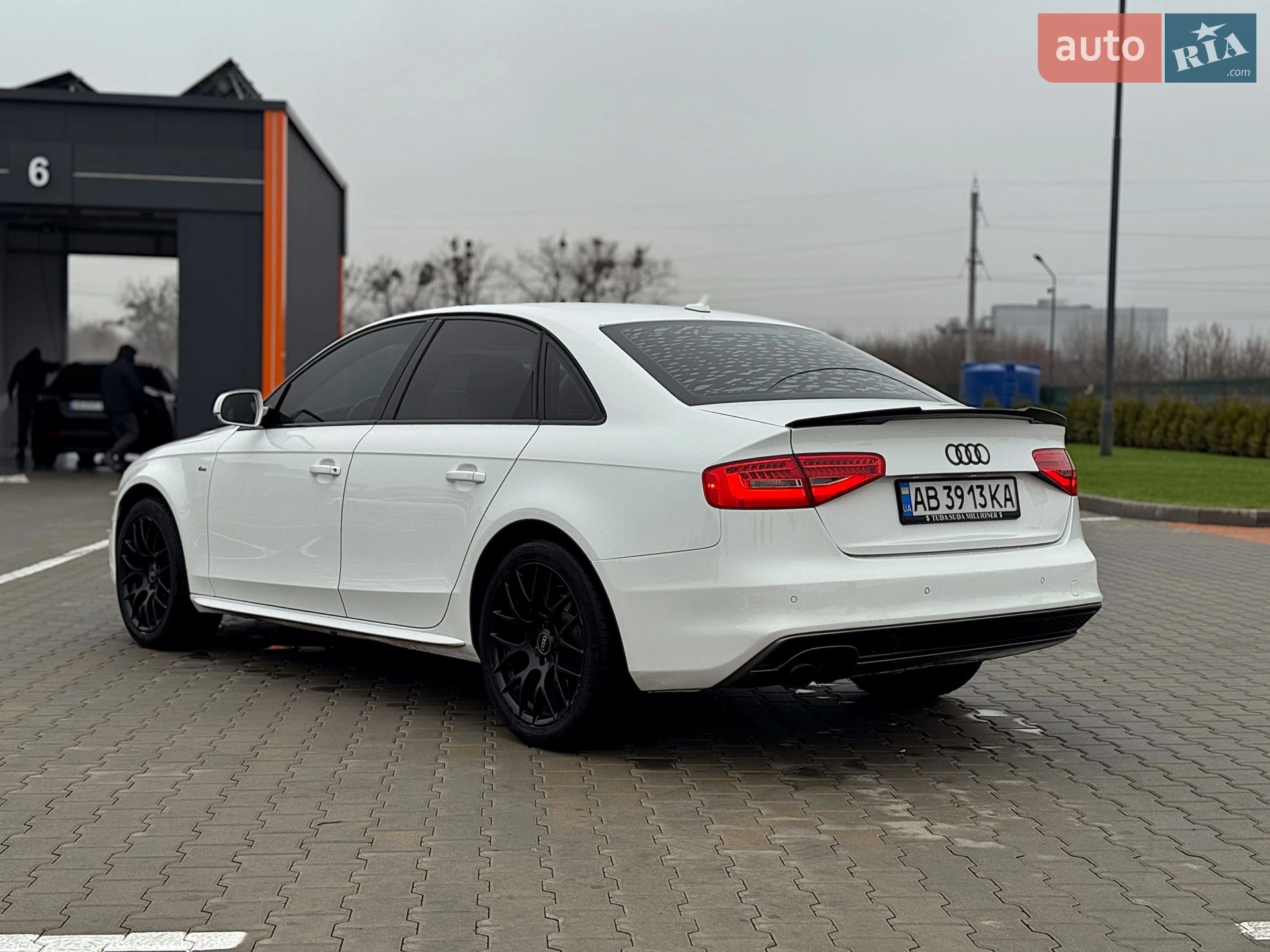 2013 Audi A4 - мініатюра 11