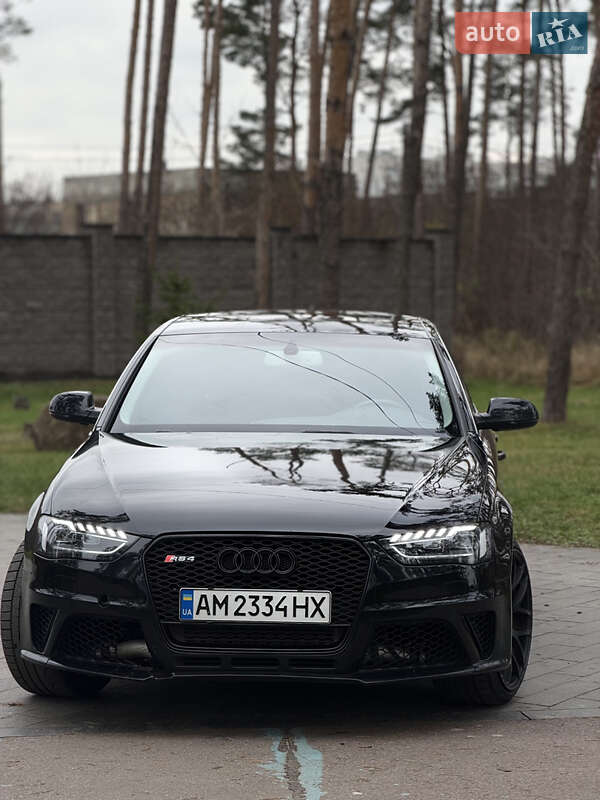 Седан Audi A4 2013 в Житомирі
