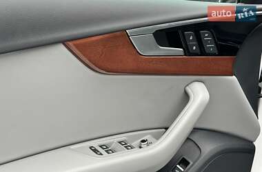 Седан Audi A4 2023 в Виннице