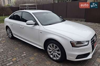 Седан Audi A4 2014 в Каменец-Подольском