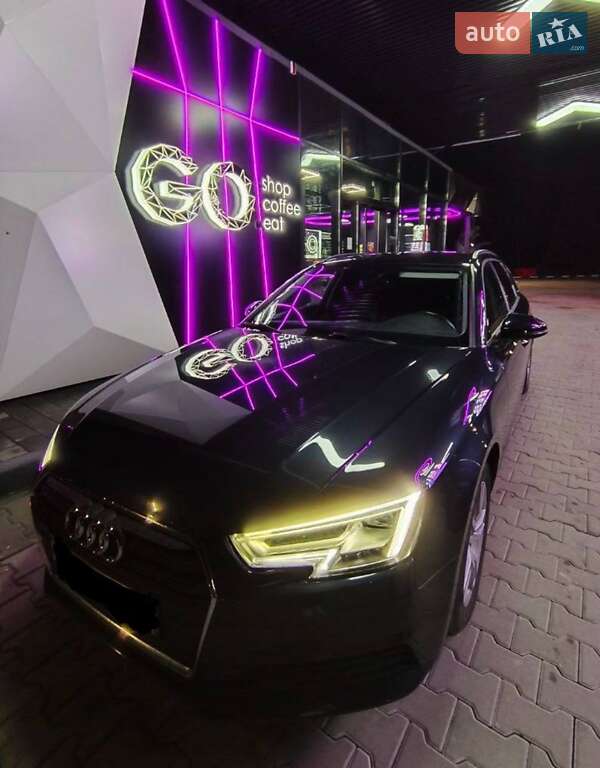 Універсал Audi A4 2018 в Ужгороді