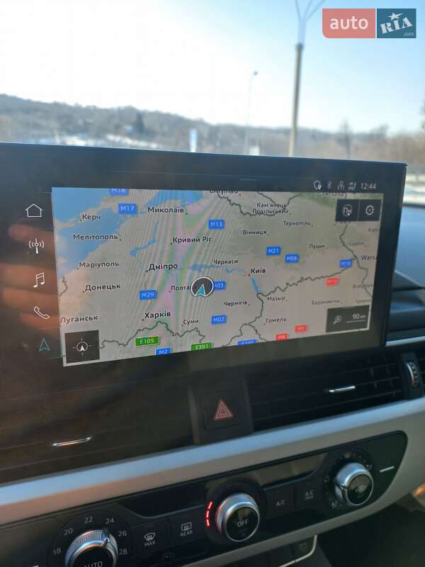 Универсал Audi A4 2020 в Лубнах