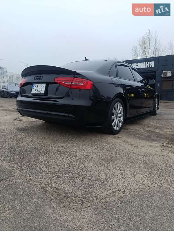 Седан Audi A4 2012 в Киеве фото 5 Седан Audi A4 2012 в Киеве