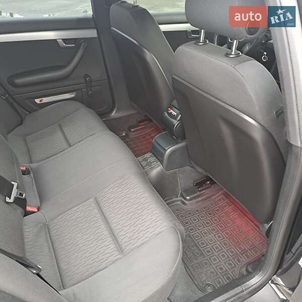 Седан Audi A4 2005 в Змиеве