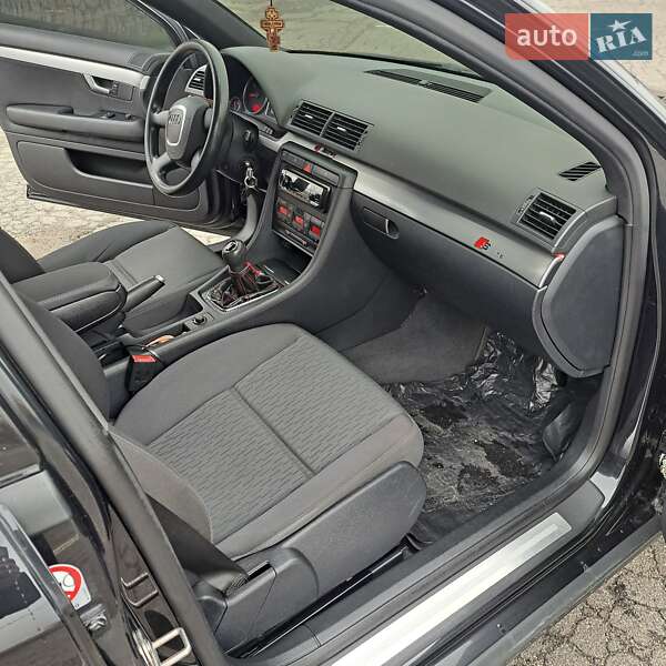 Седан Audi A4 2005 в Змиеве