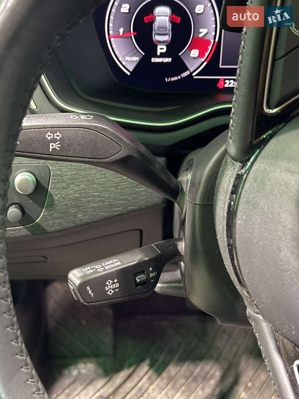 Седан Audi A4 2020 в Днепре