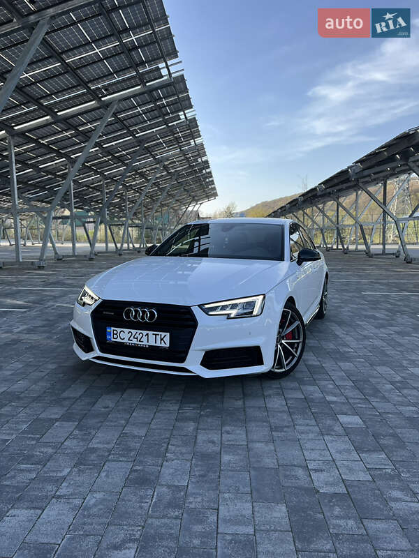 Седан Audi A4 2017 в Львове