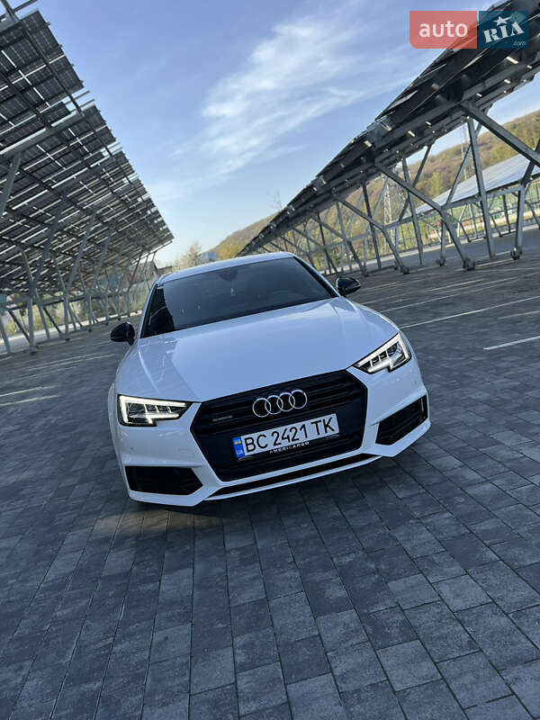 Седан Audi A4 2017 в Львове