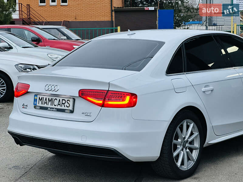Седан Audi A4 2013 в Харкові