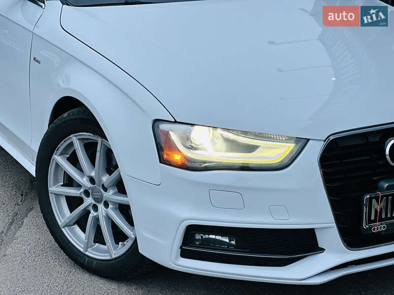 Седан Audi A4 2013 в Харкові
