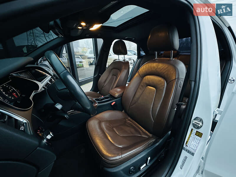 Седан Audi A4 2013 в Харкові