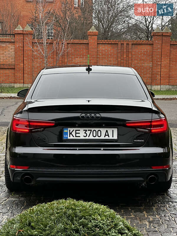 Седан Audi A4 2017 в Днепре