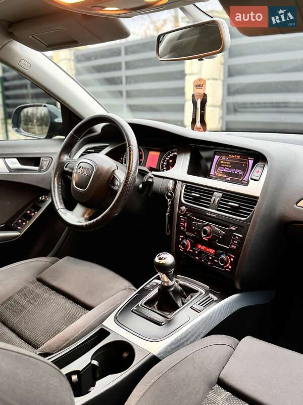 Универсал Audi A4 2009 в Львове