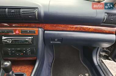 Универсал Audi A4 2000 в Черновцах