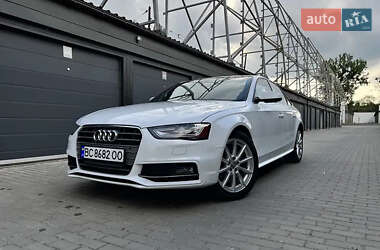 Седан Audi A4 2015 в Львові