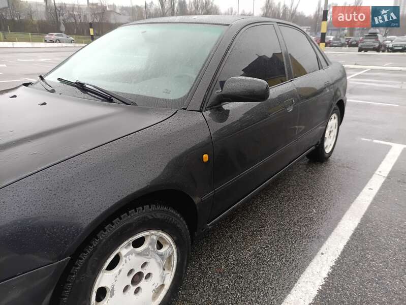 Седан Audi A4 1997 в Киеве фото 8 Седан Audi A4 1997 в Киеве