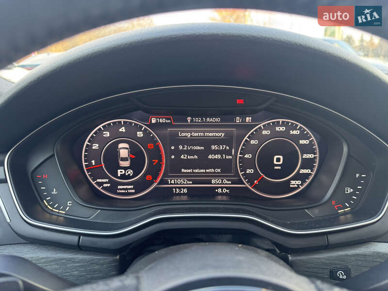 Седан Audi A4 2016 в Львове