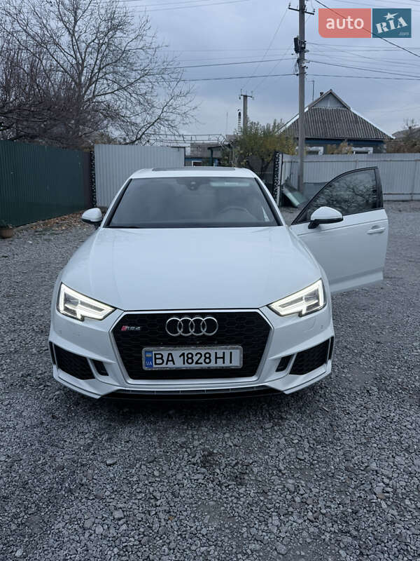 Audi A4 2017