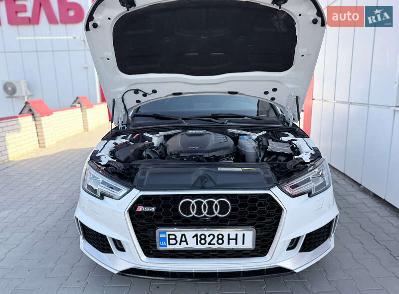 Седан Audi A4 2017 в Любашевке