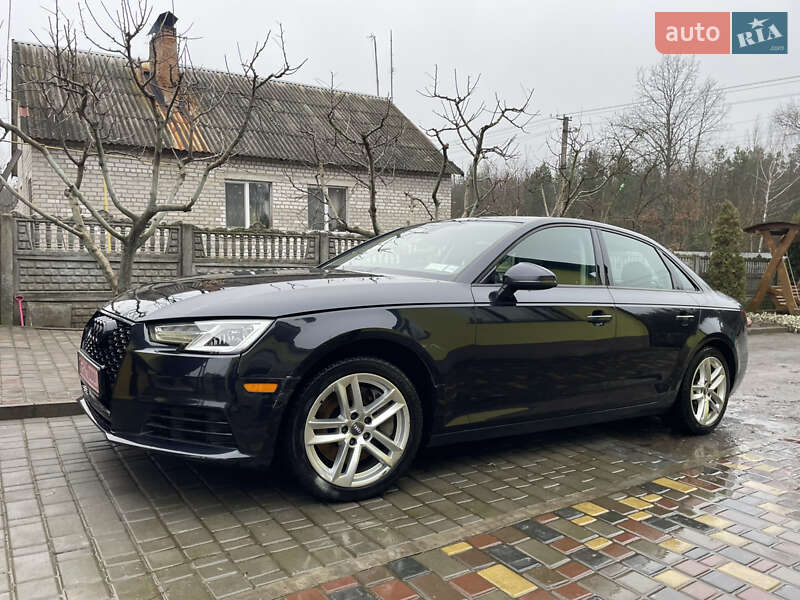 Седан Audi A4 2017 в Киеве фото Седан Audi A4 2017 в Киеве