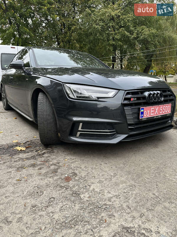 Седан Audi A4 2018 в Вараше фото 9 Седан Audi A4 2018 в Вараше