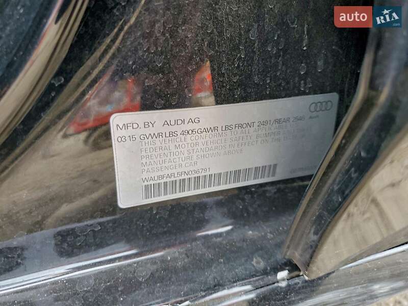 Седан Audi A4 2015 в Львове