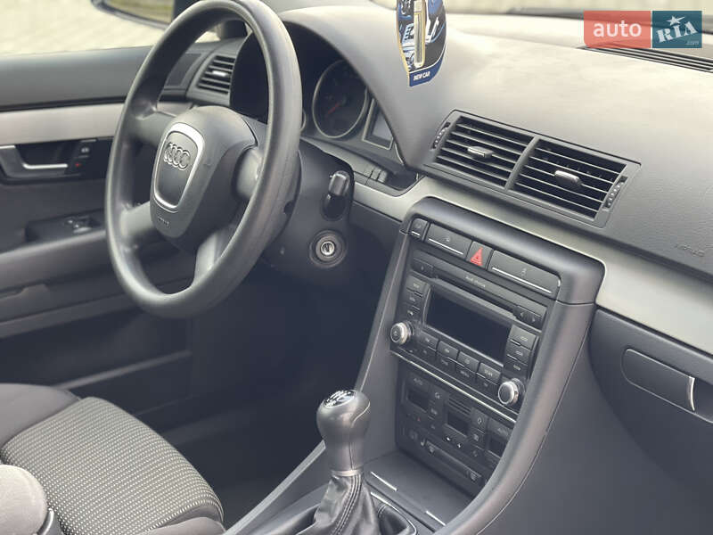 Седан Audi A4 2007 в Черновцах