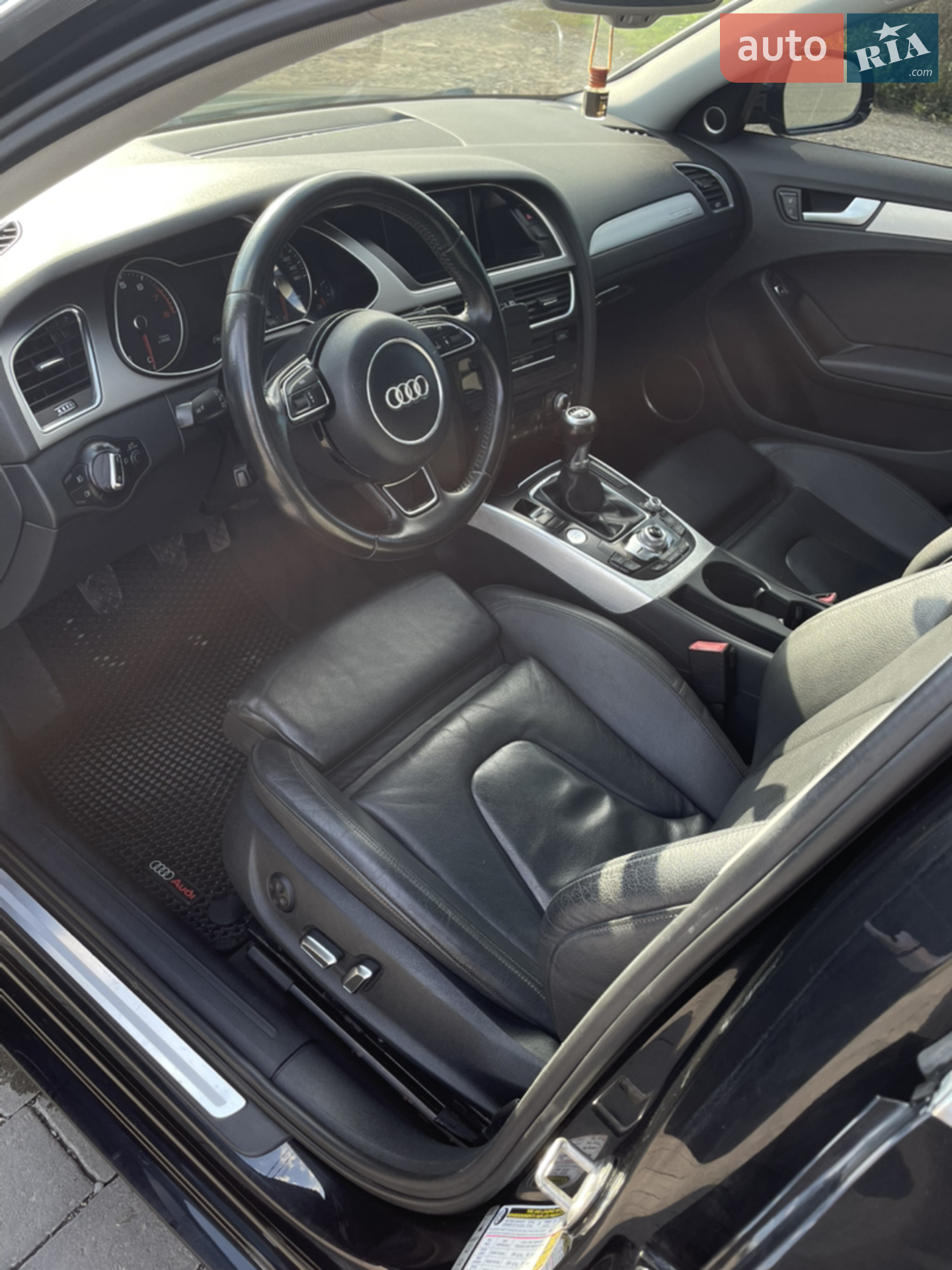 2013 Audi A4 - мініатюра 4