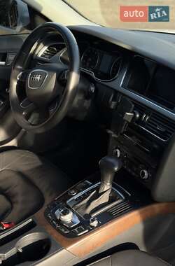 Седан Audi A4 2013 в Бориславе